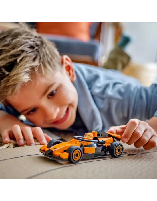 60442 Lego City Mclaren Yarış Arabalı F1 Sürücüsü 86 Parça +6 Yaş