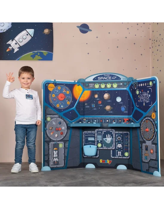 7600390100 Space Center