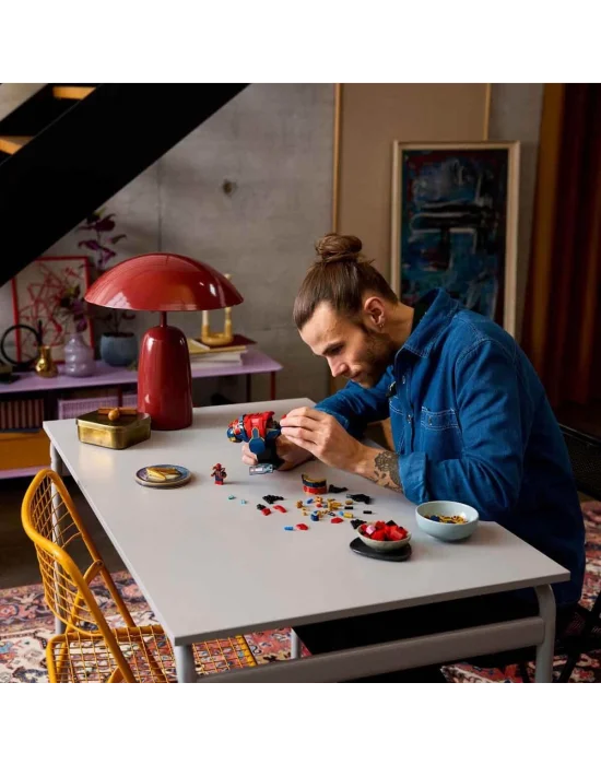 76326 Marvel Iron Örümcek Adam Büstü 379 Parça +18 Yaş