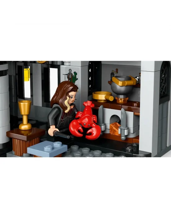 76453 Lego Harry Potter - Malfoy Malikanesi 1601 Parça +10 Yaş