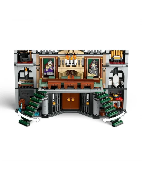 76453 Lego Harry Potter - Malfoy Malikanesi 1601 Parça +10 Yaş