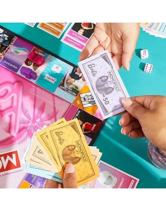 G0038 Monopoly Barbie