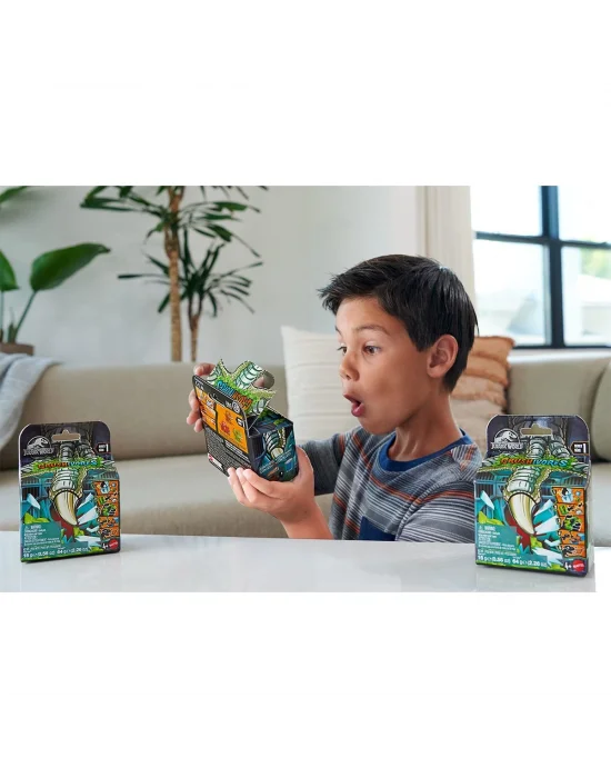 Hvb29 Jurassic World Crushivores Serisi - Sürpriz Aksesuarlı Figür