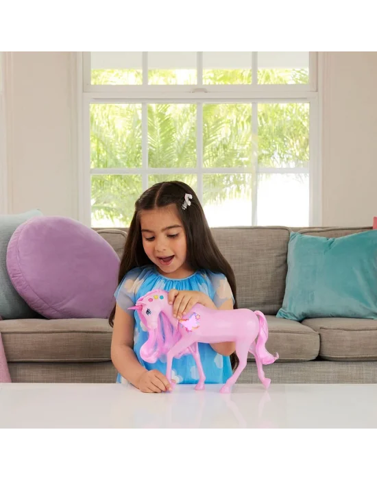 Jcp78 Barbienin Işıltılı Tek Boynuzlu Atı