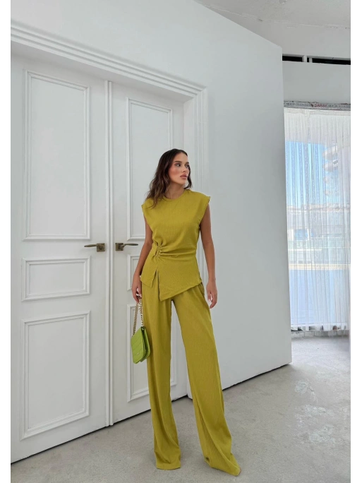 AKSESUAR DETAY BLUZ VE PANTOLONLU GOFRE İKİLİ TAKIM YEŞİLL
