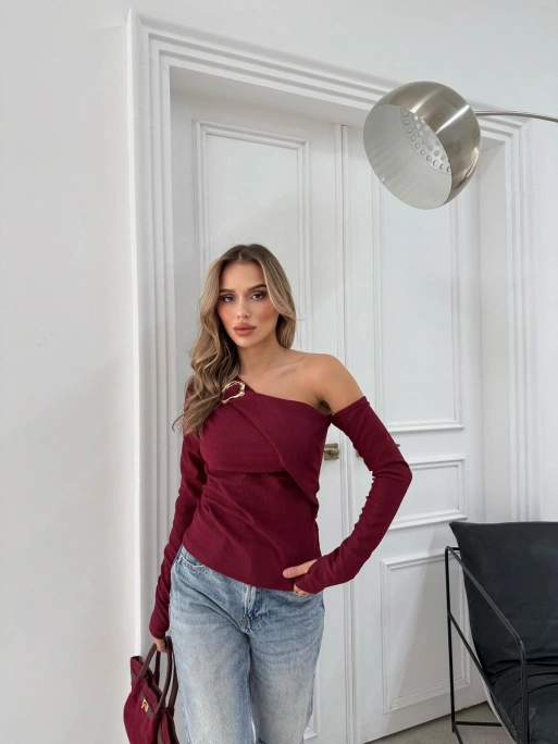 AKSESUAR DETAY OMUZ DEKOLTE BLUZ BORDO