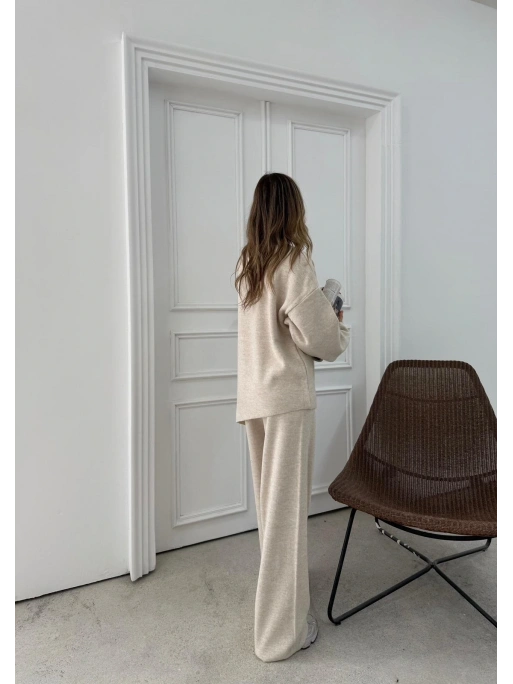 ASİMETRİK DETAY KAZAK VE PANTOLONLU TRİKO İKİLİ TAKIM KREM RY-8010