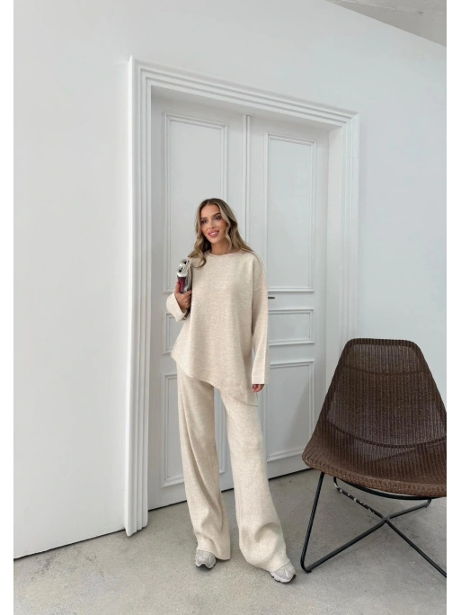 ASİMETRİK DETAY KAZAK VE PANTOLONLU TRİKO İKİLİ TAKIM KREM RY-8010