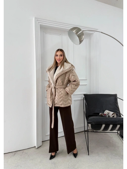 BEL KUŞAKLI BAKLAVA DESEN YAKA KÜRK DETAY ŞİŞME MONT BEJ