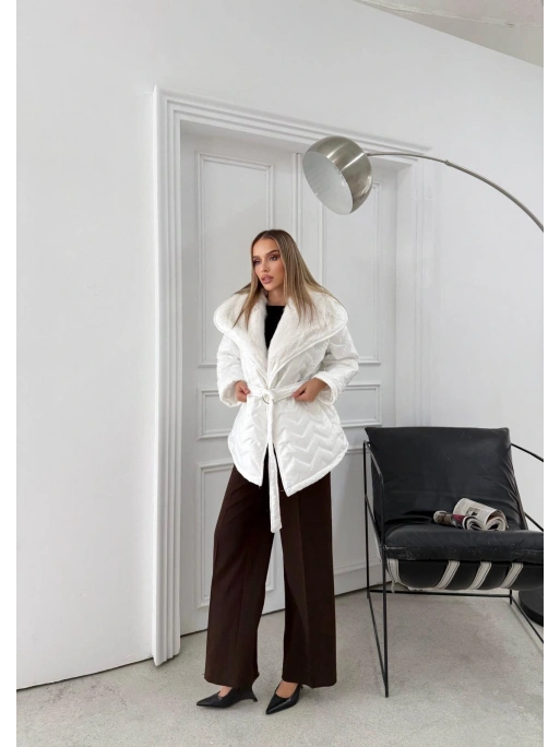 BEL KUŞAKLI BAKLAVA DESEN YAKA KÜRK DETAY ŞİŞME MONT BEYAZ