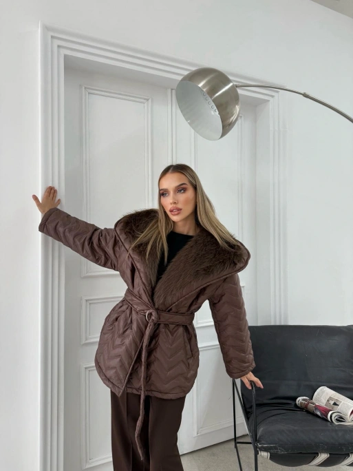 BEL KUŞAKLI BAKLAVA DESEN YAKA KÜRK DETAY ŞİŞME MONT KAHVE