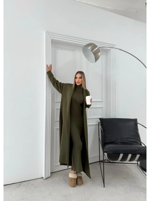 BOĞAZLI SIFIR KOL UZUN ELBİSE VE YELEKLİ İKİLİ TRİKO TAKIM HAKİ