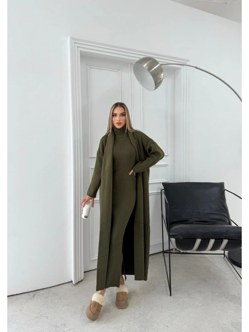 BOĞAZLI SIFIR KOL UZUN ELBİSE VE YELEKLİ İKİLİ TRİKO TAKIM HAKİ