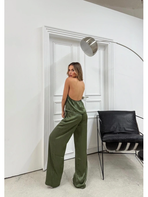 DEGAJE YAKA SIRT DEKOLTE BLUZ VE PANTOLONLU SATEN İKİLİ TAKIM YEŞİL