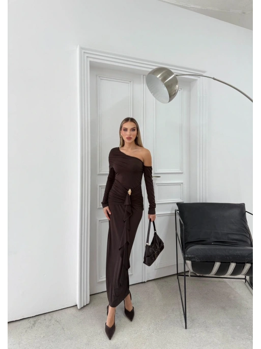 ETEK AKSESUAR SAÇAKLI OMUZ DEKOLTE DETAY UZUN SANDY ELBİSE KAHVE