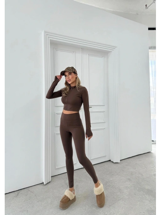FERMUARLI PARMAK GEÇME DETAY BLUZ VE PANTOLONLU TAYT TAKIM KAHVE