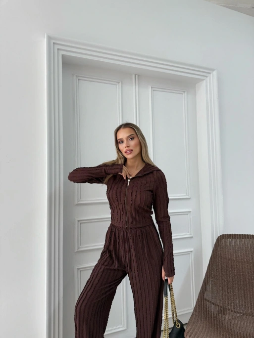 FERMUARLI PARMAK GEÇMELİ KAPÜŞONLU HIRKA VE PANTOLONLU TERS DİKİŞ GOFRE İKİLİ TAKIM KAHVE