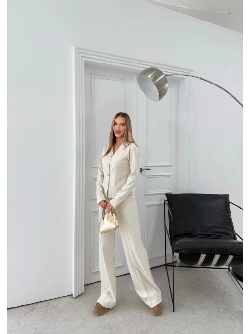 GOLD DÜĞME DETAY HIRKA VE PANTOLONLU TRİKO İKİLİ TAKIM KREM