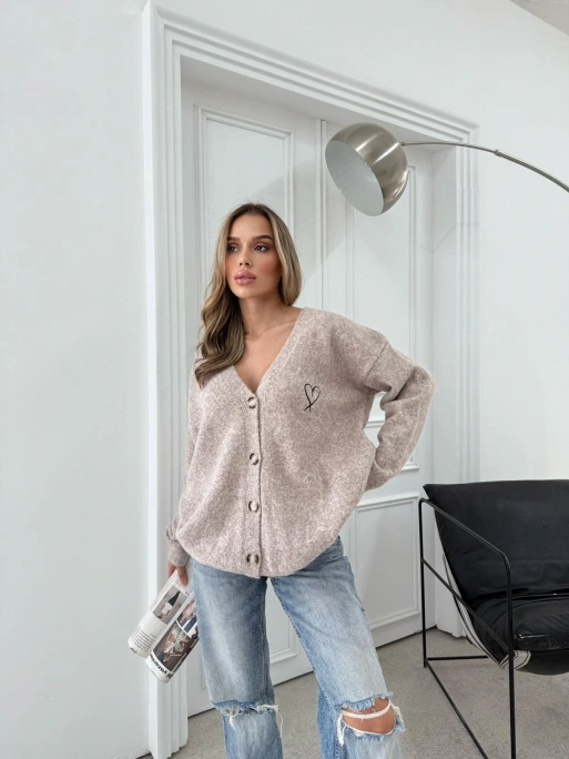 KALP NAKIŞ DETAY OVERSİZE TRİKO HIRKA BEJ