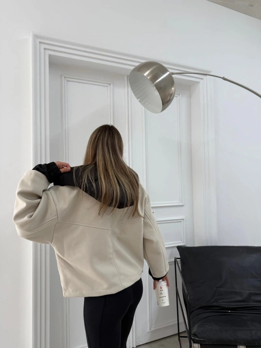 KAPÜŞONLU İÇ ASTARLI KAŞE MONT KREM