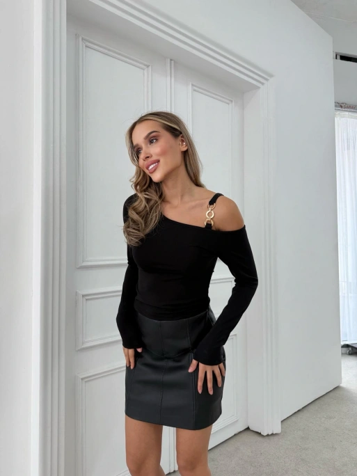 AKSESUAR KAYIK YAKA DETAY BLUZ SİYAH