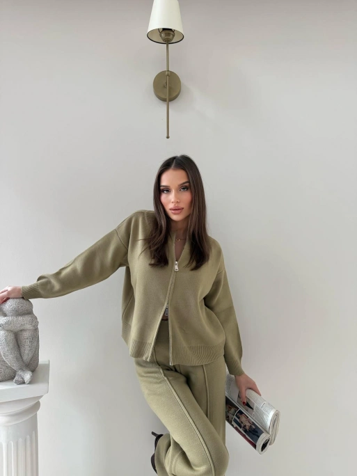 KAYIK YAKA ÇİFT FERMUARLI HIRKA VE PANTOLONLU TRİKO İKİLİ TAKIM HAKİ