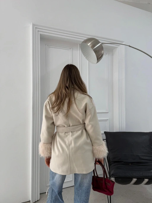 KOL KÜRK DETAY BEL KUŞAKLI KAŞE KABAN KREM