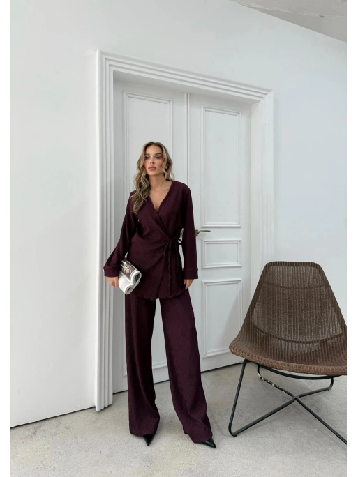 KRUVAZE YAKA BAĞLAMA DETAY BLUZ VE PANTOLONLU SELANİK KUMAŞ İKİLİ TAKIM MÜRDÜM