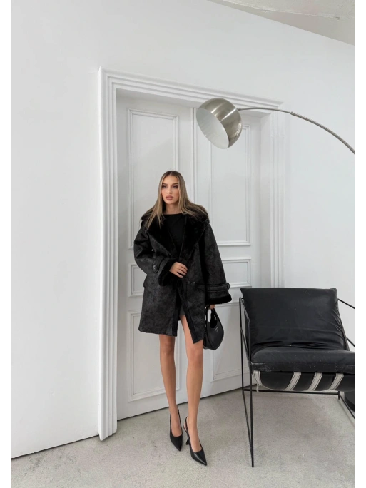 KRUVAZE YAKA İÇ KÜRK UZUN LAMİNE MONT SİYAH