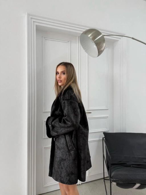 KRUVAZE YAKA İÇ KÜRK UZUN LAMİNE MONT SİYAH