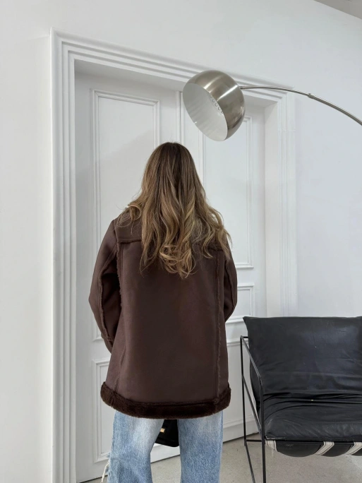 KRUVAZE YAKA KEMER DETAY İÇ KÜRK OVERSİZE LAMİNE MONT KAHVE 3165