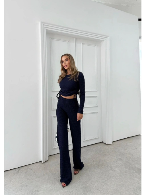 BÜZGÜLÜ BLUZ VE PANTOLONLU GOFRE İKİLİ TAKIM LACİVERT