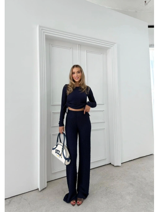 BÜZGÜLÜ BLUZ VE PANTOLONLU GOFRE İKİLİ TAKIM LACİVERT
