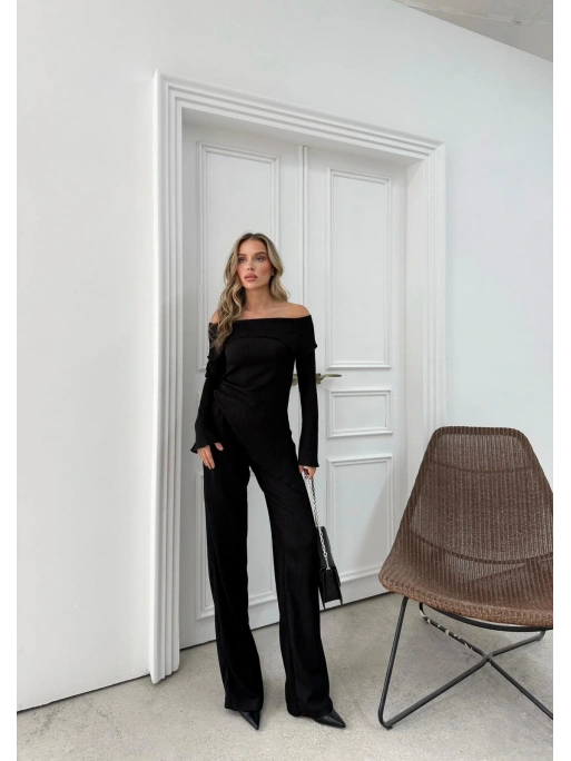 MADONNA YAKA ASİMETRİK DETAY BLUZ VE PANTOLONLU SELANİK KUMAŞ İKİLİ TAKIM SİYAH