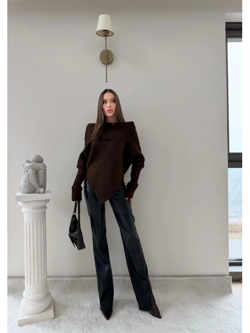 MADONNA YAKA ASİMETRİK DETAY KAZAK KAHVE