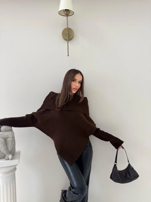 MADONNA YAKA ASİMETRİK DETAY KAZAK KAHVE