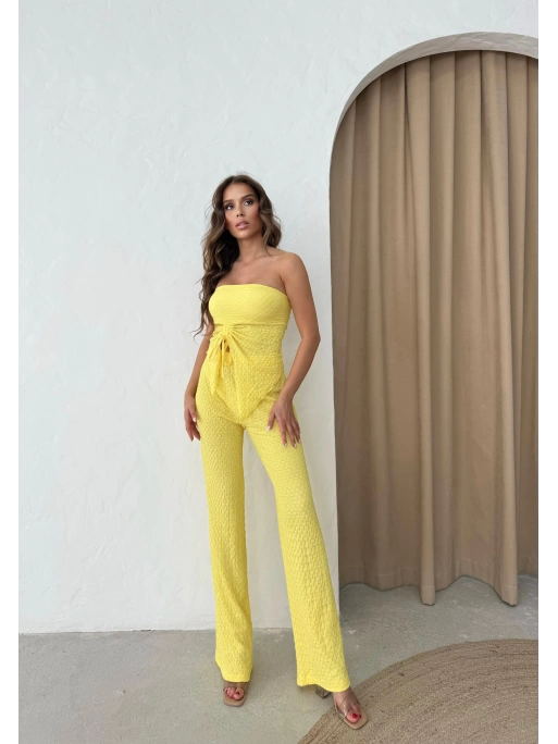 STRAPLEZ BÜZGÜLÜ BLUZ VE PANTOLONLU GOFRE İKİLİ TAKIM SARI