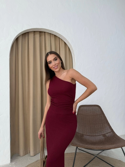 TEK OMUZ BLUZ VE ETEKLİ GOFRE İKİLİ TAKIM BORDO