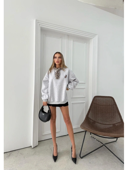 YAKA FULARLI NAKIŞDETAY SWEAT GRİ