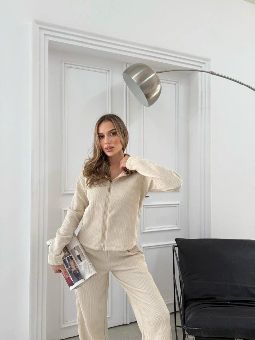 YAKA KÜRK DETAY HIRKA VE PANTOLONLU TRİKO İKİLİ TAKIM BEJ