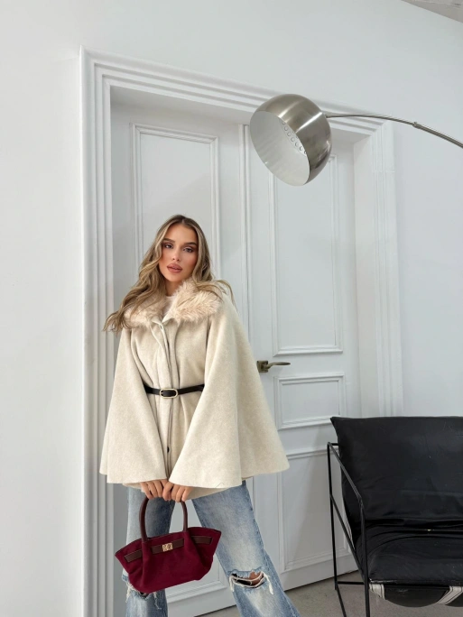 YAKA KÜRK DETAY KEMERLİ KAŞE PANÇO KREM