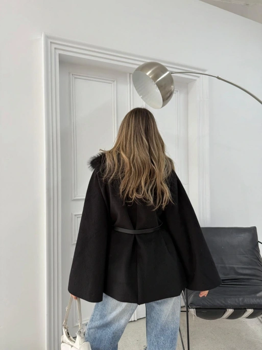 YAKA KÜRK DETAY KEMERLİ KAŞE PANÇO SİYAH