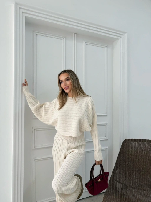 YARASA KOL KAZAK VE PANTOLONLU TRİKO İKİLİ TAKIM KREM