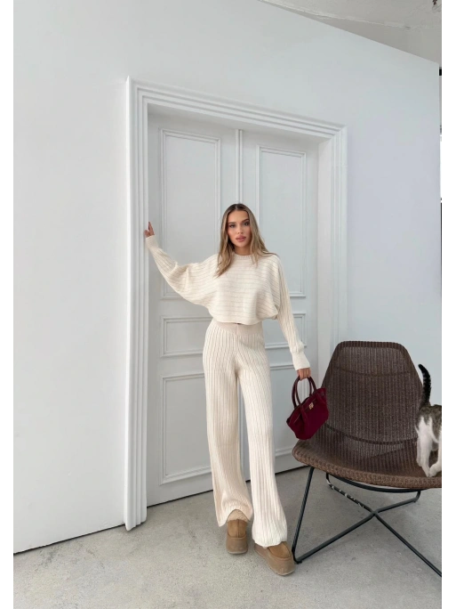 YARASA KOL KAZAK VE PANTOLONLU TRİKO İKİLİ TAKIM KREM