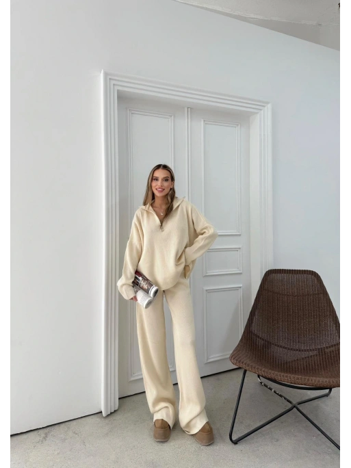 YARIM FERMUAR DETAYOVERSİZE KAZAK VE PANTOLONLU TRİKO İKİLİ TAKIM KREM