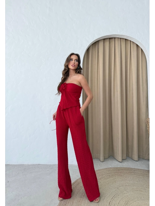 YIRTMAÇLI BÜZGÜLÜ BLUZ VE PANTOLONLU GOFRE İKİLİ TAKIM KIRMIZI