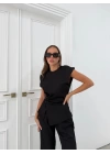 AKSESUAR DETAY BLUZ VE PANTOLONLU GOFRE İKİLİ TAKIM SİYAH