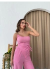 AKSESUAR DETAY YAN BÜZGÜLÜ BLUZ VE PANTOLONLU GOFRE İKİLİ TAKIM PEMBE