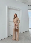 BÜZGÜLÜ BLUZ VE PANTOLONLU GOFRE İKİLİ TAKIM BEJ