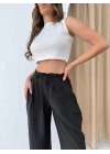 BEL BAĞCIKLI ÇİLEK PANTOLON SİYAH